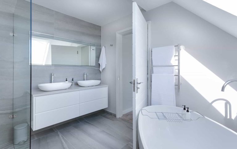 how to redecorate a bathroom